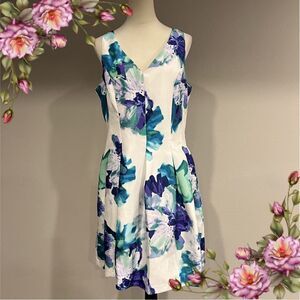 DressBarn v-neck floral sleeveless knee length dress size 12
